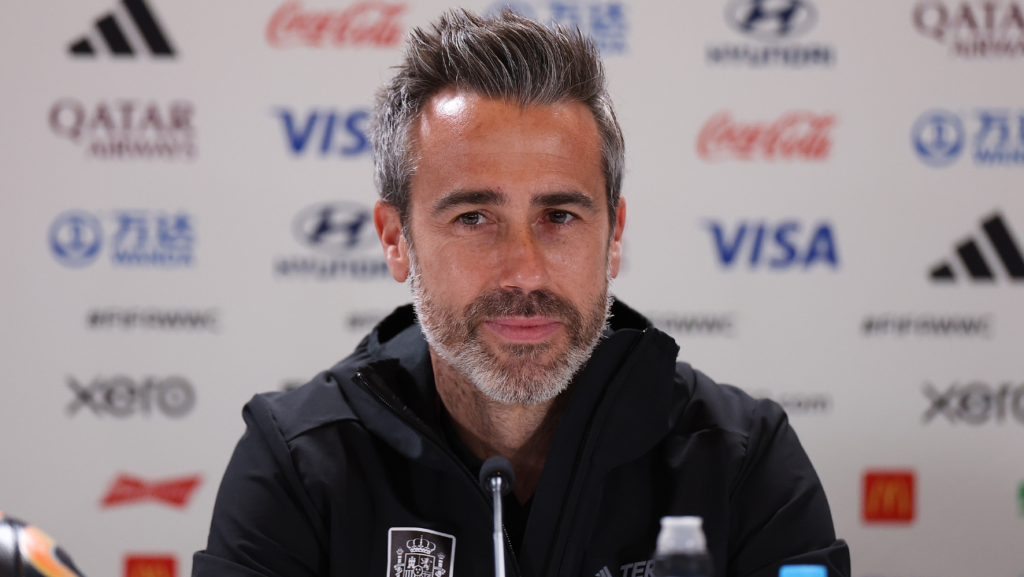 Vilda “gets on the bandwagon” of criticism of Rubiales after applauding him on Friday