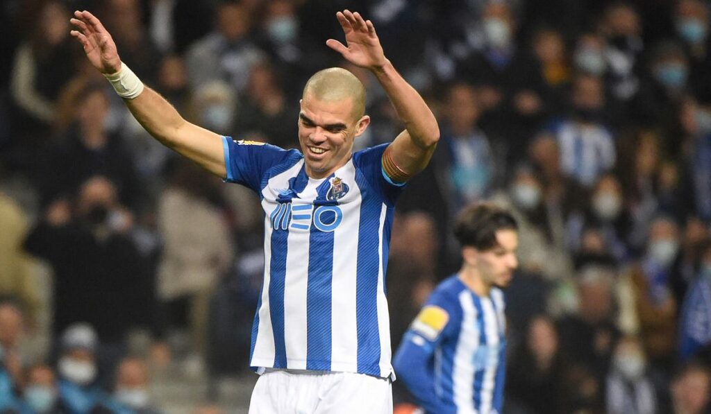 The end of the ‘era’ Pepe? He could be sanctioned for two years for “violent conduct”