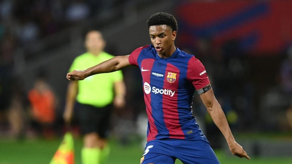 Alejandro Balde and Lamine Yamal point to Barça’s XI against Athletic