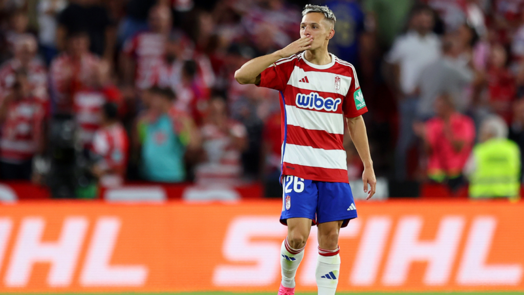 Bryan Zaragoza was inspired by Leo Messi and Ronaldinho