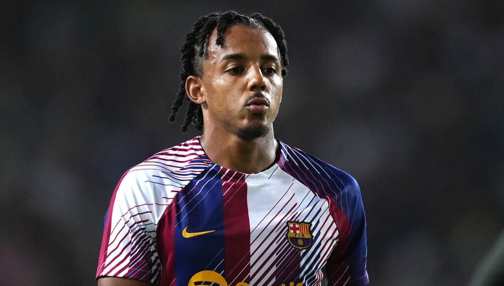 OFFICIAL: Barça confirm Jules Koundé’s knee injury