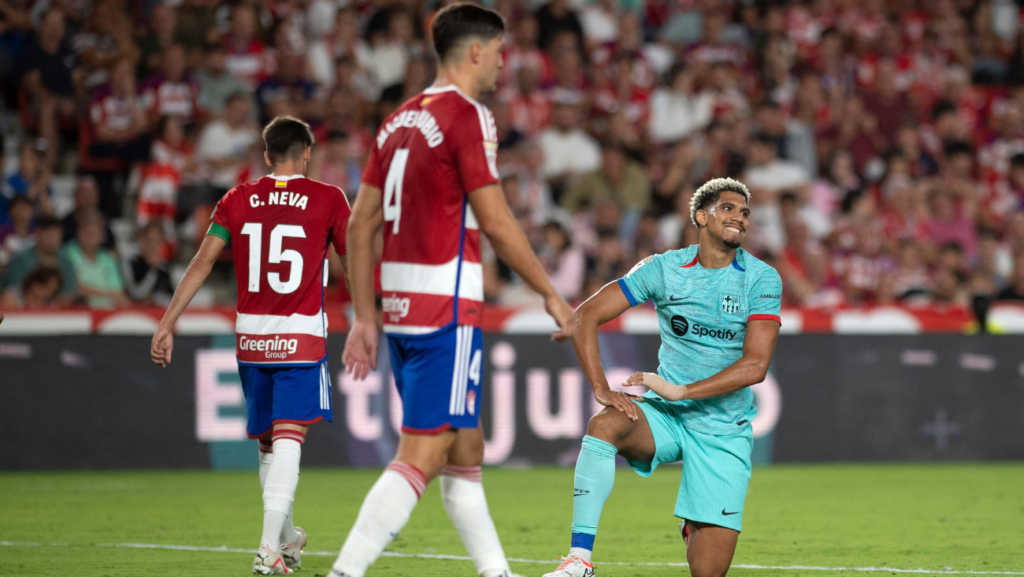 Ronald Araújo spoke with Bryan Zaragoza to leave Barça alone