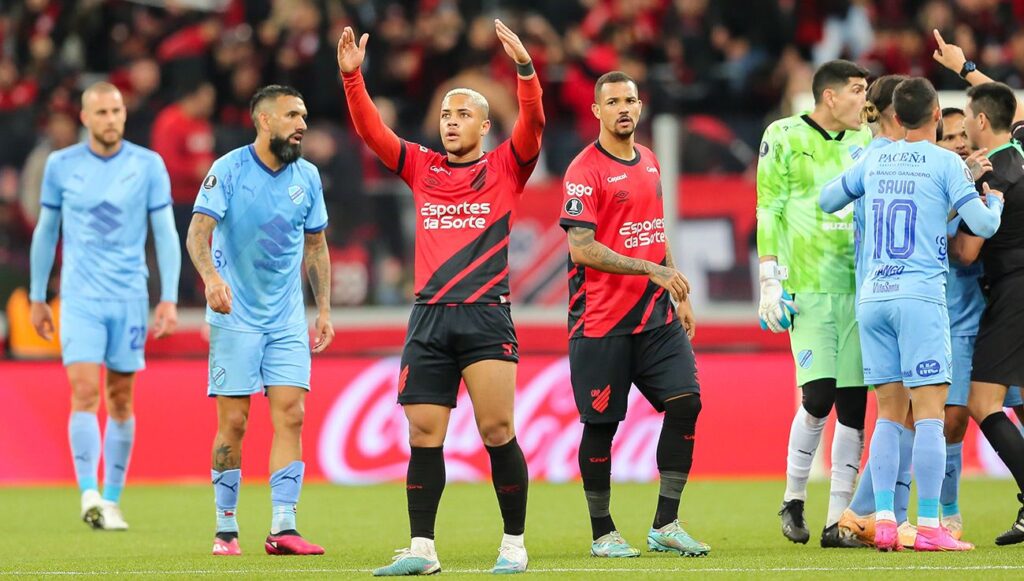 Vitor Roque ‘celebrated’ Classic day with his wedding