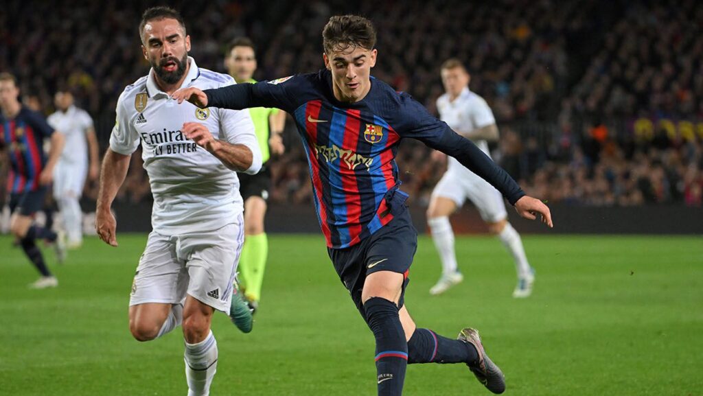 Carvajal forgets about his rivalry with Gavi and sends him a loving message