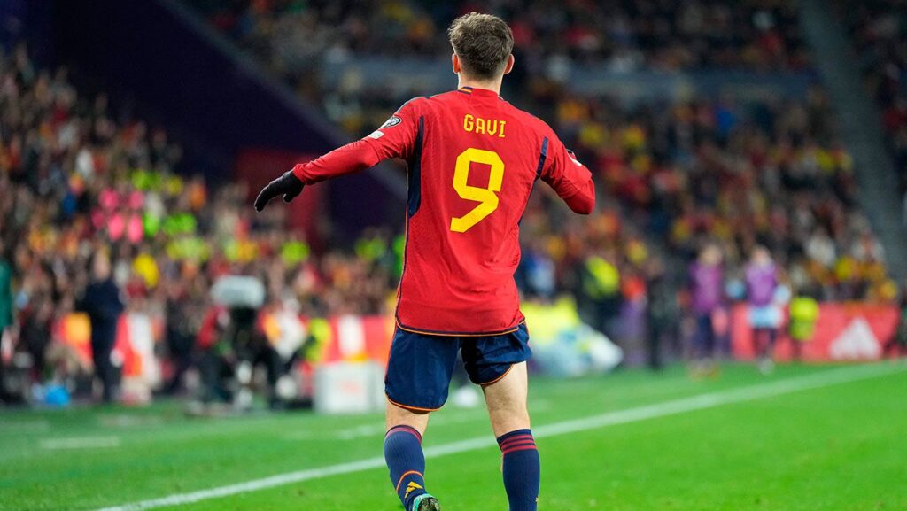 OFFICIAL: Barça confirm the terrible injury of a Gavi who misses the whole season