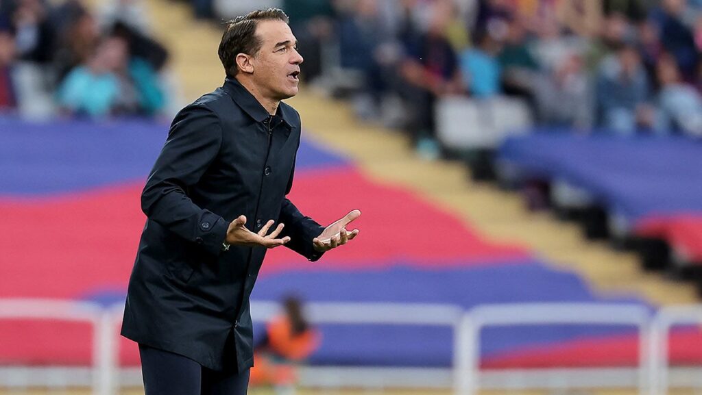 Luis García Plaza slams Barça’s press for belittling Alavés