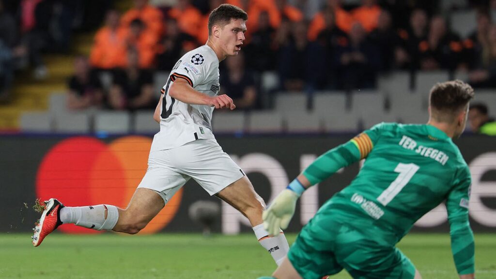 Barça could be left without the Sudakov option if it is not decided