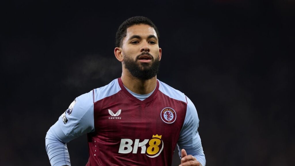 Deco wants Barça’s next midfielder to be Douglas Luiz