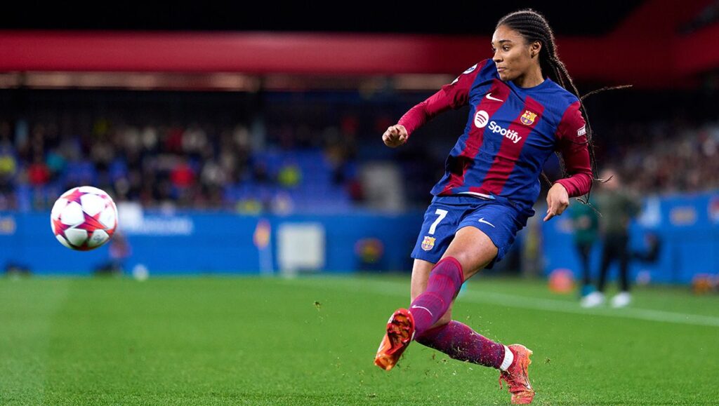 Barça Femení ‘overwhelms’ Levante in the Super Cup final (7-0)