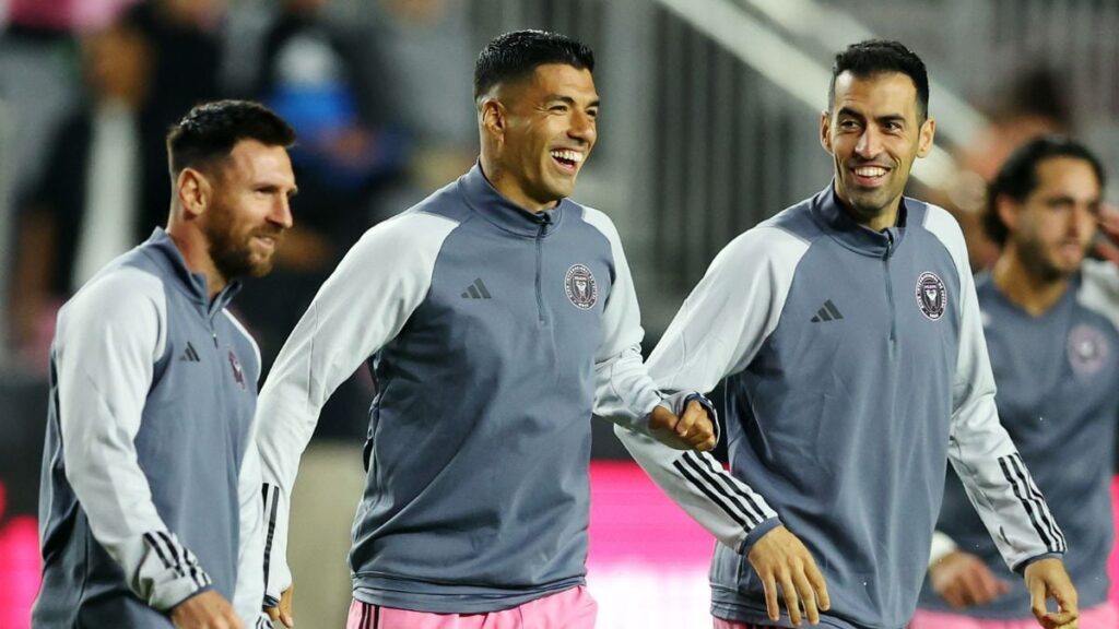 Inter Miami debut of Messi, Suárez, Busquets and Alba with great detail from Leo
