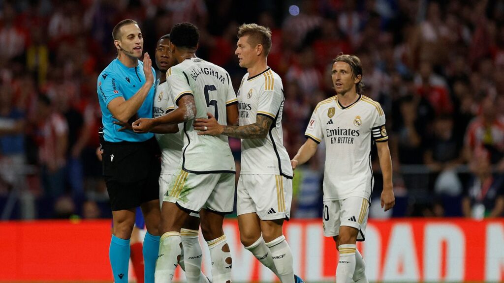 Iturralde González Added  to the controversy by the videos of Real Madrid TV