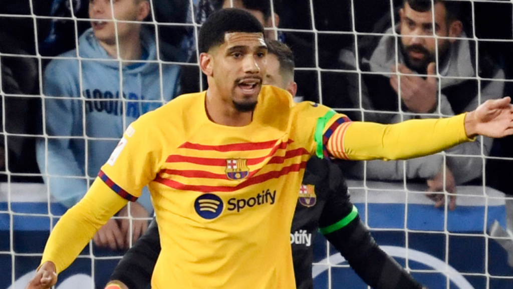 Xavi withdrew to a centenarian Ronald Araújo thinking in the decisive Napoli-Barça