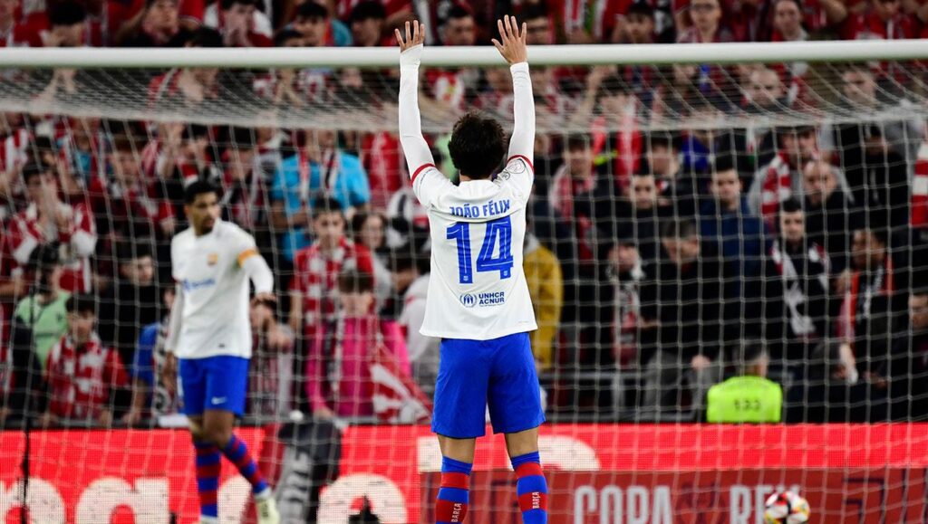 The decision with Joao Felix, made: Will he arrive on loan or not return to Barça