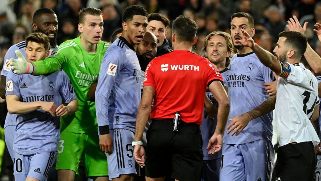 OFFICIAL! Jude Bellingham will miss two games due to his expulsion at Mestalla