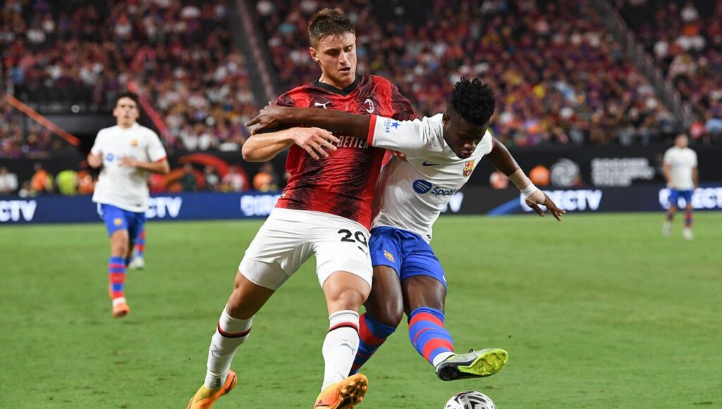 The only two exits that Barça has with Mika Faye