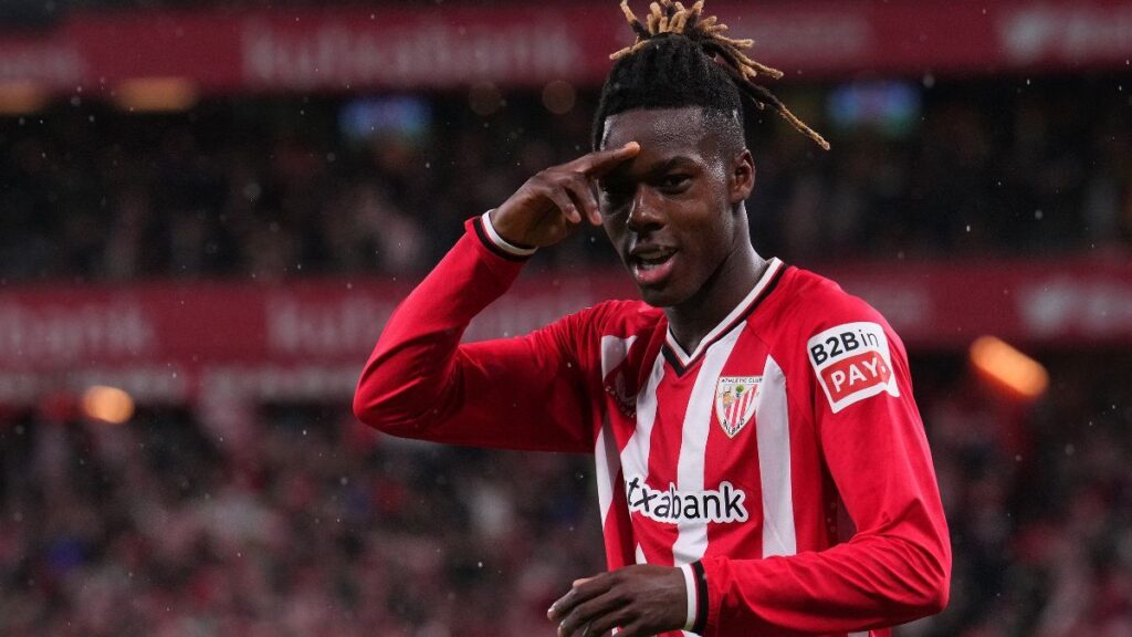 Nico Williams defends Vinicius and makes it clear that the blame for the insults is not his