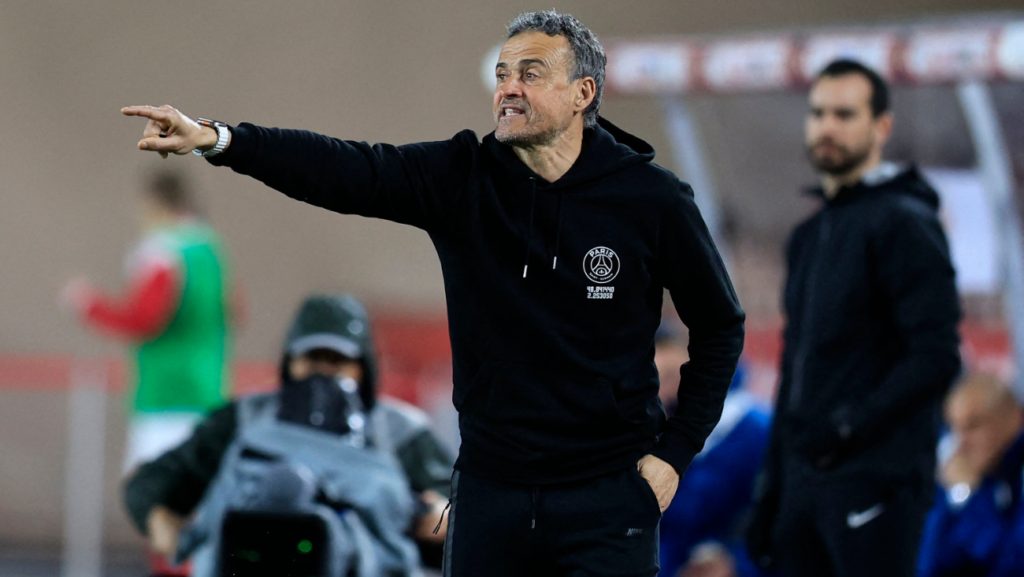 Luis Enrique warns his players about the Champions League and Barça