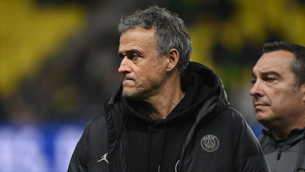 Luis Enrique is happy to return home and downplays the mythical 6-1 of Barça against PSG