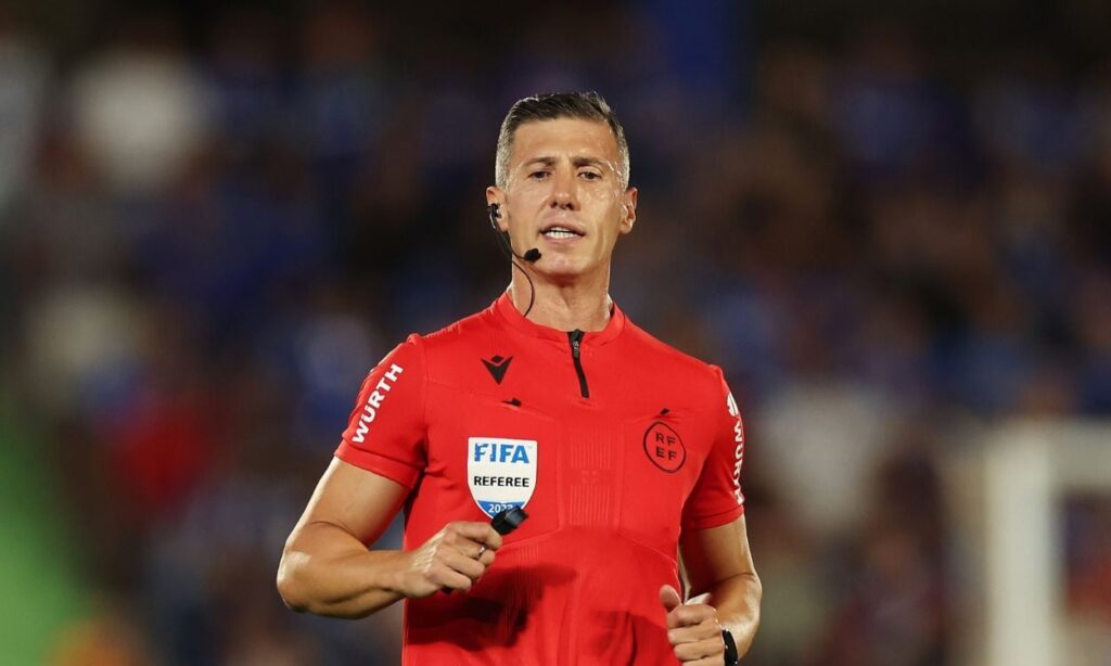 Scandalous!  Like this it was the ‘parade’ of errors of Soto Grado in the Barça-Getafe