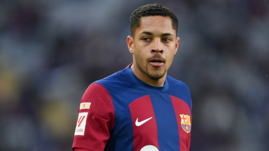 The only scenario in which Vitor Roque would agree to leave FC Barcelona