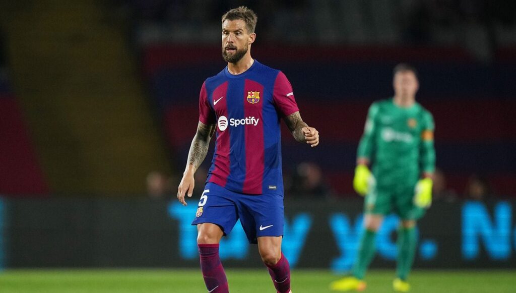 Defined situation? Iñigo Martínez would have Barça’s approval to continue the 24/25 season