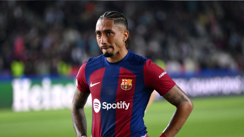 Deco blocks the sale of Raphinha and puts the signing of Nico Williams in danger