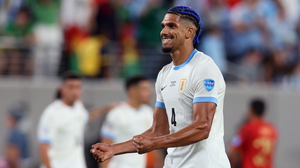 The ‘planning’ of FC Barcelona to define the future of Ronald Araújo