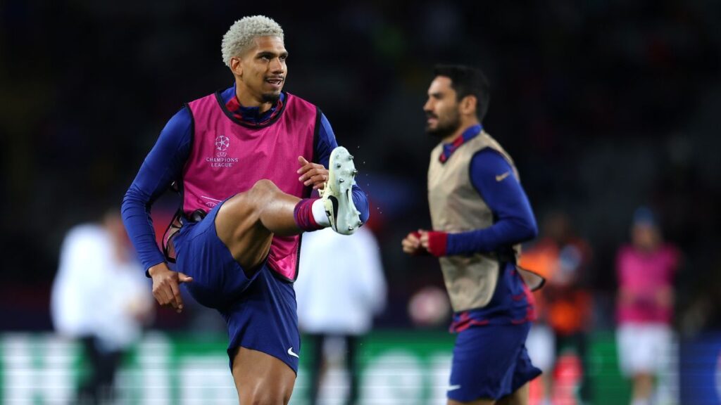 Ronald Araújo misses out on Almeria-Barça and goes two games in a row without playing