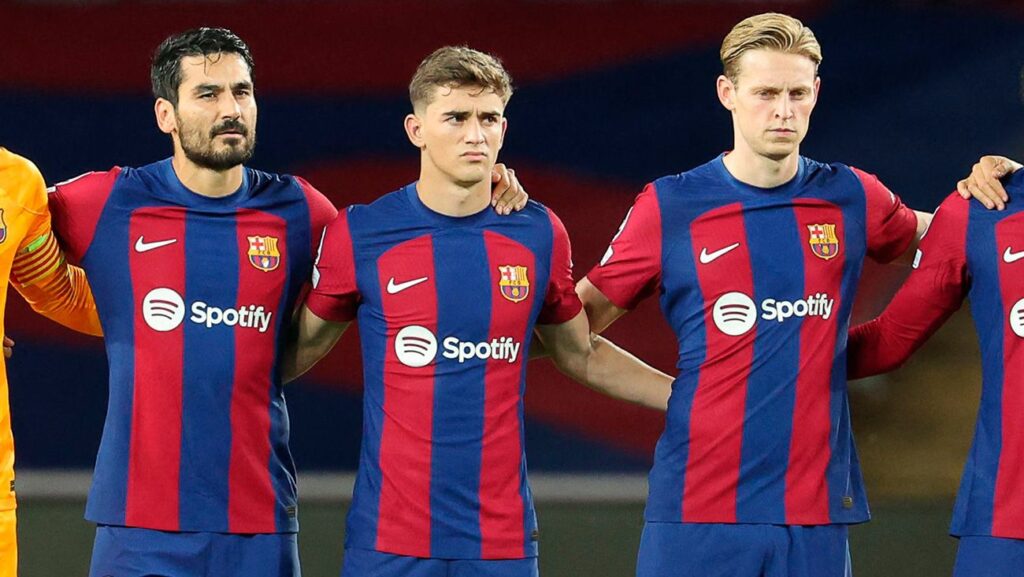 Frenkie de Jong’s replacement at FC Barcelona could be at ‘home’