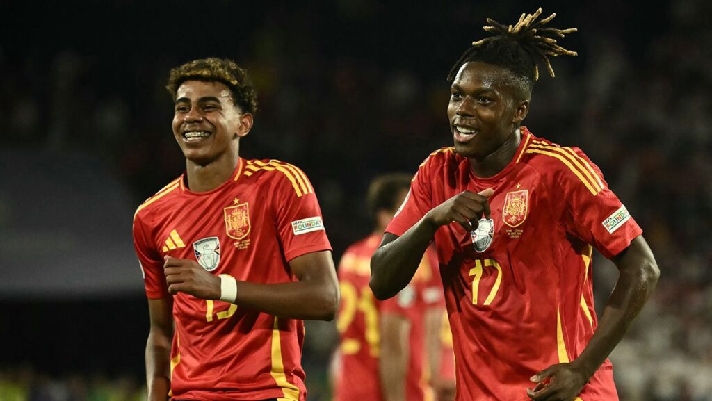 Inseparable even on vacation! Lamine Yamal continues to bring Nico Williams closer to Barça