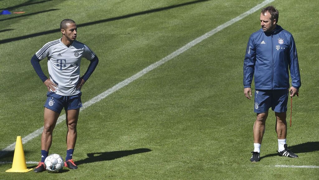 Thiago Alcántara returns to the Ciutat Esportiva and is a little closer to returning to FC Barcelona