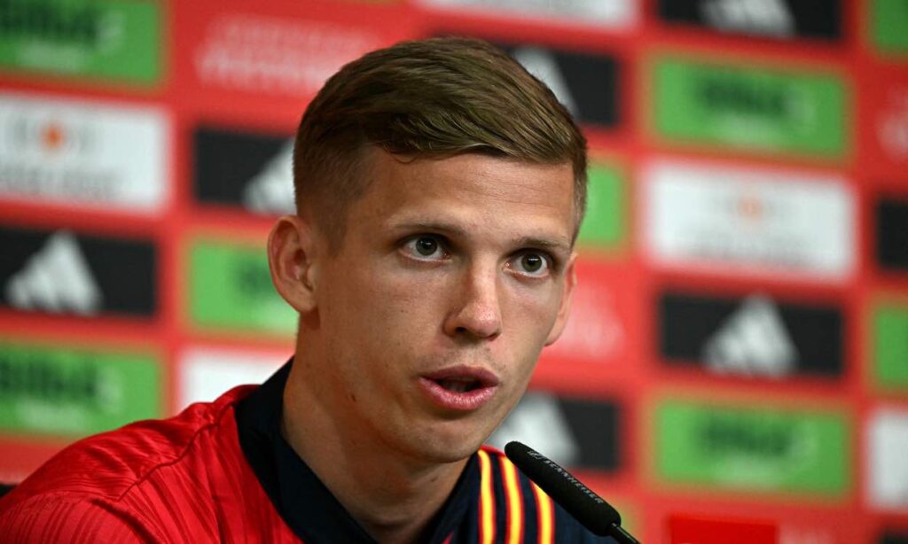 Dani Olmo will make his debut with FC Barcelona at the Gamper