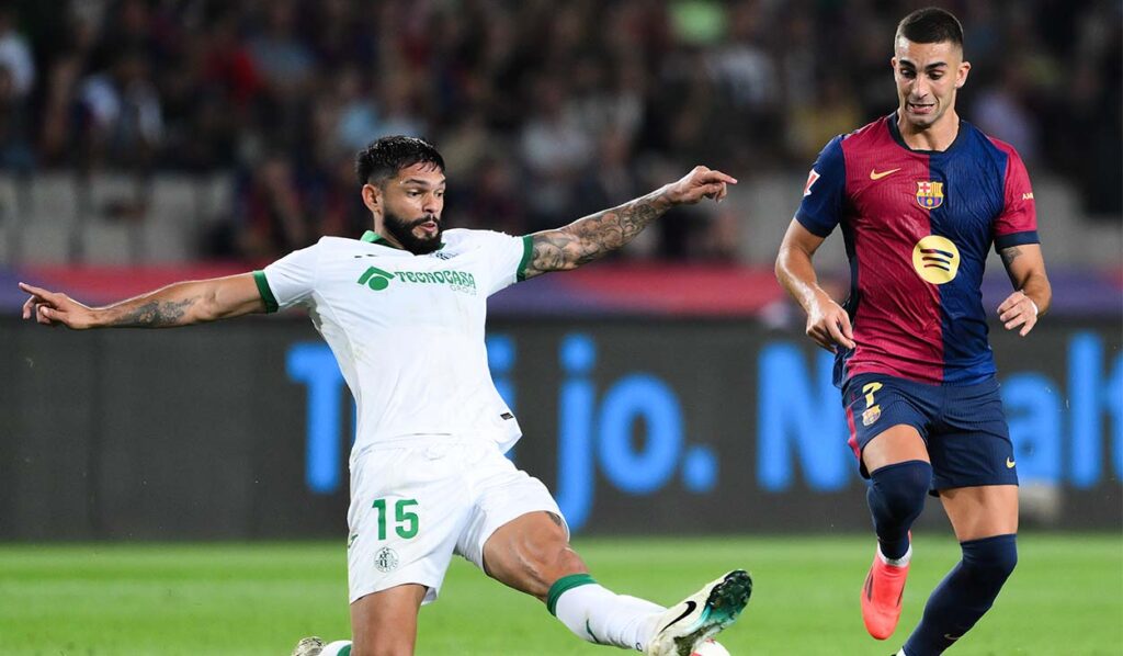 Newcastle will improve their offer for one of Barça’s forwards in January