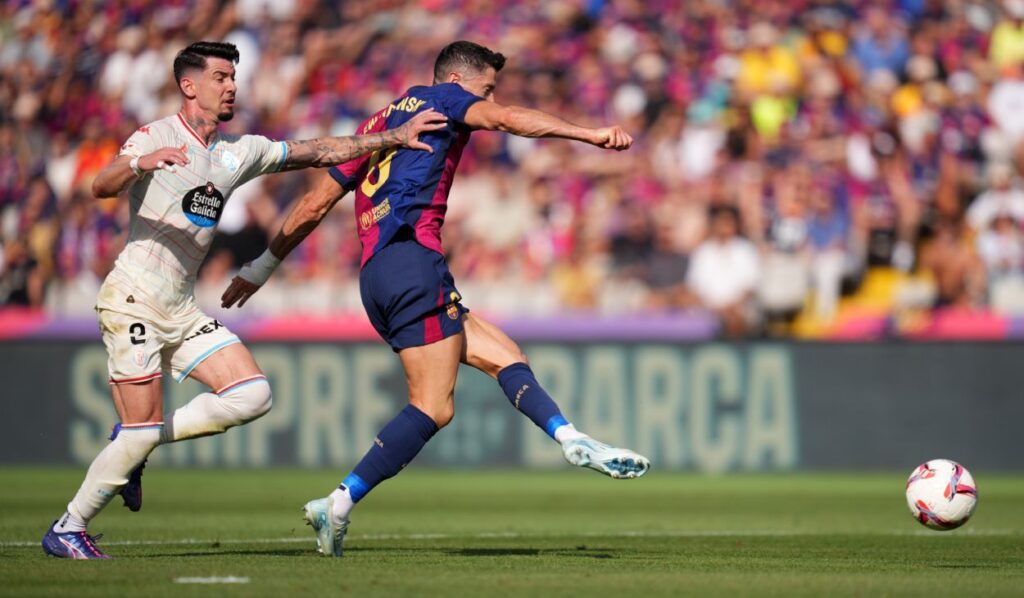 The record with which Robert Lewandowski has surpassed Messi, Ronaldinho and Neymar at FC Barcelona