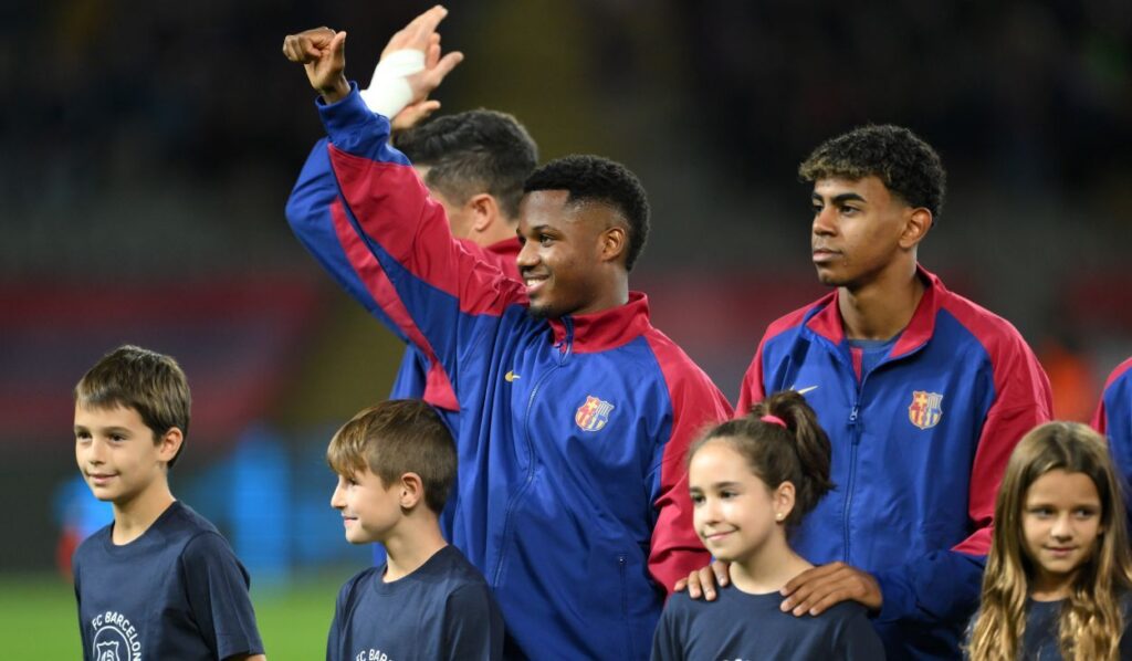 Eric García injured during warm-up… and Ansu Fati takes his place in the starting eleven!