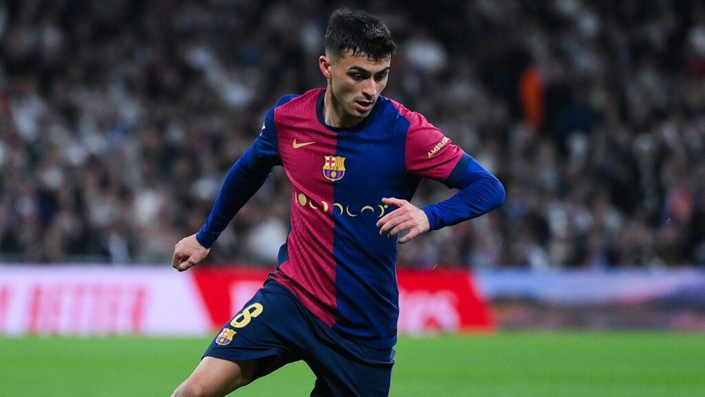 OFFICIAL! LaLiga awards Pedri González as the best U23 player of October