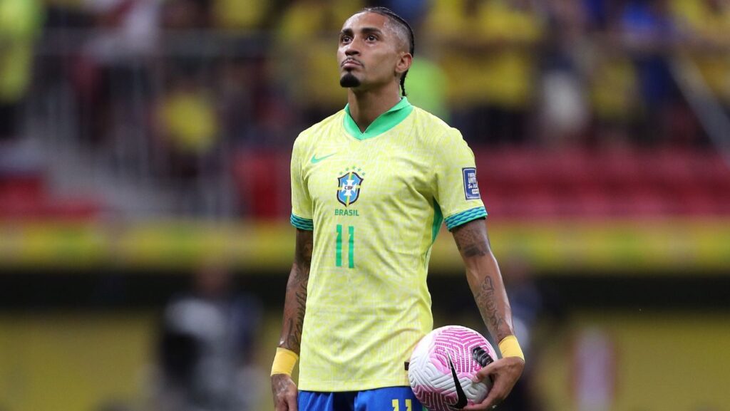 Raphinha ‘superstar’! The Barça striker led Brazil’s victory over Peru with a double