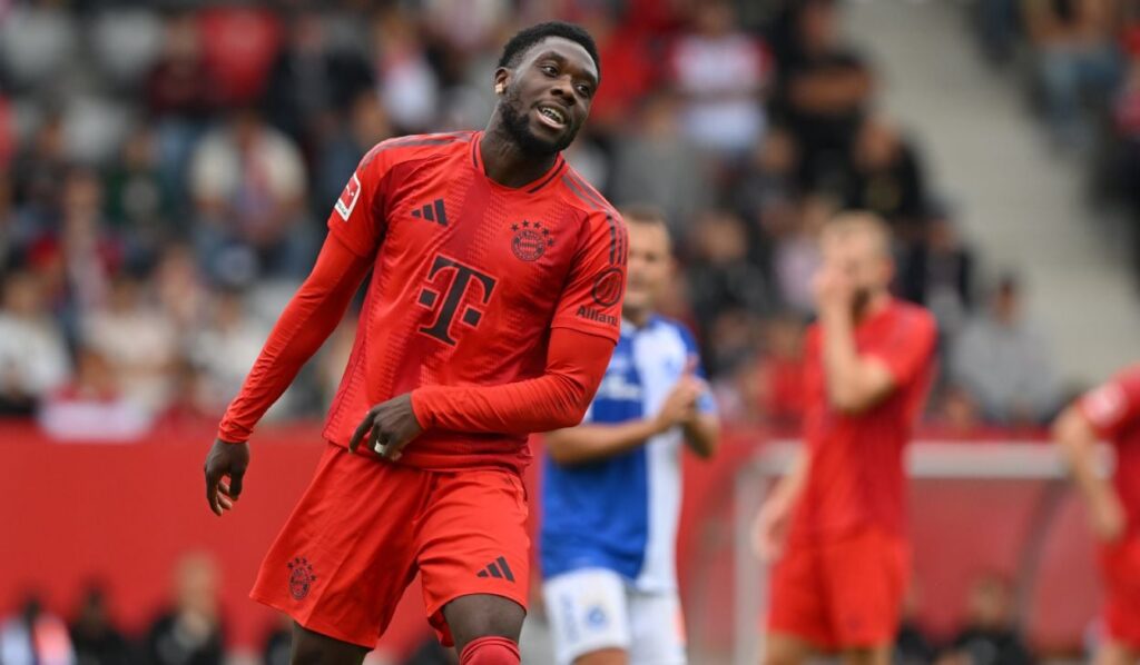 Alphonso Davies’ agent gives Barcelona hope of signing him