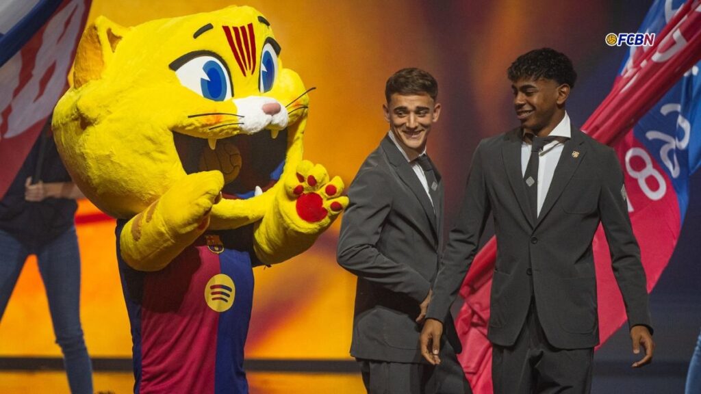 FC Barcelona welcomes ‘Cat’, the club’s new mascot