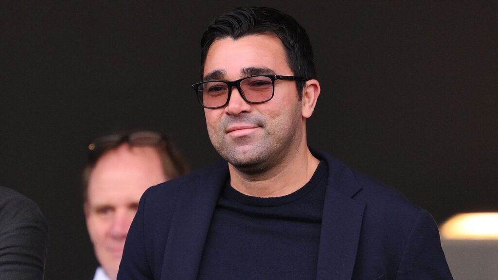 The option to reinforce Barça that is getting further and further away from signing for the club