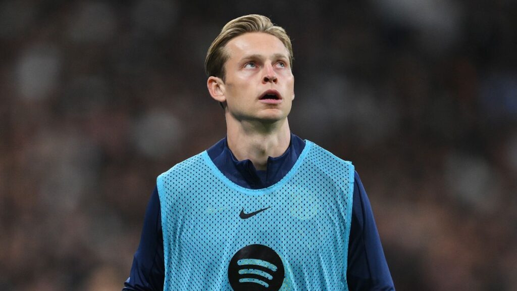 Radical Decision: FC Barcelona Defines the Future of Frenkie de Jong