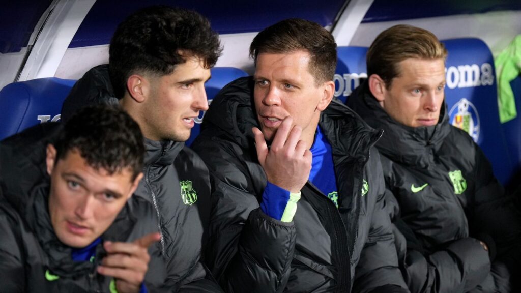 Szczesny has made 4 errors in his last 3 games with FC Barcelona