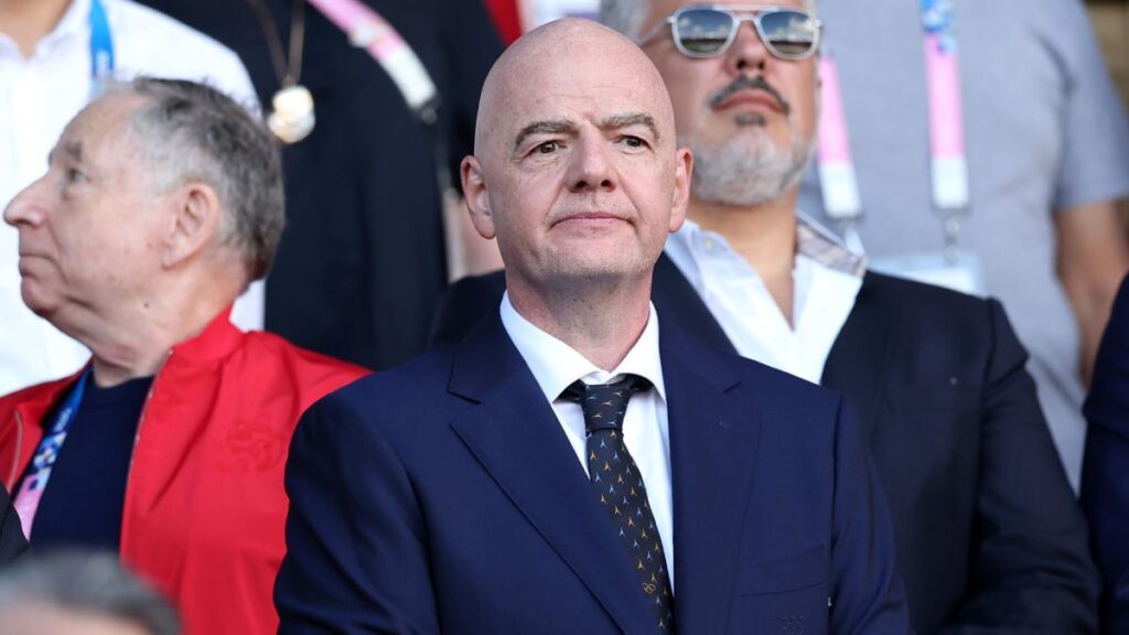The FIFA president defends Balde after racist attacks in Getafe