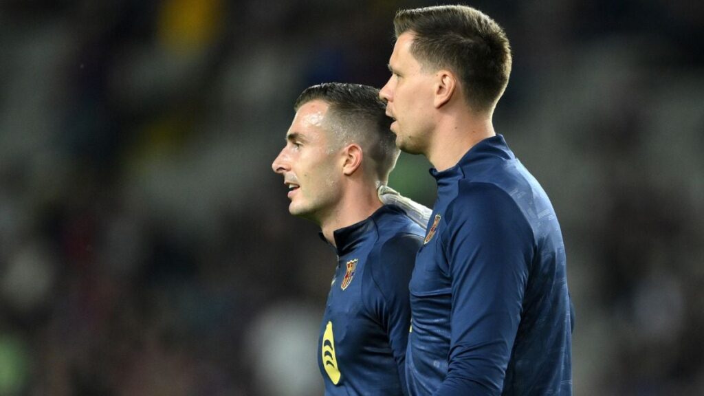 Hansi Flick resurrects the Peña – Szczęsny debate in goal: “The situation has changed…”