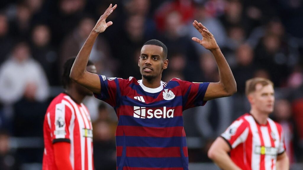 Newcastle’s move to prevent Alexander Isak from signing with Barça