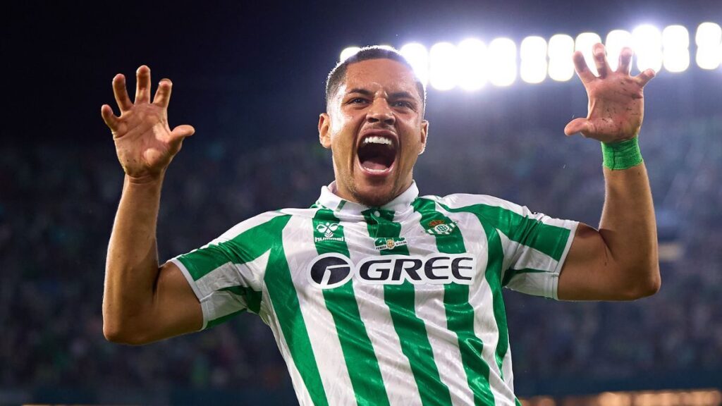 Vitor Roque, target of a Premier team to reinforce its forward line