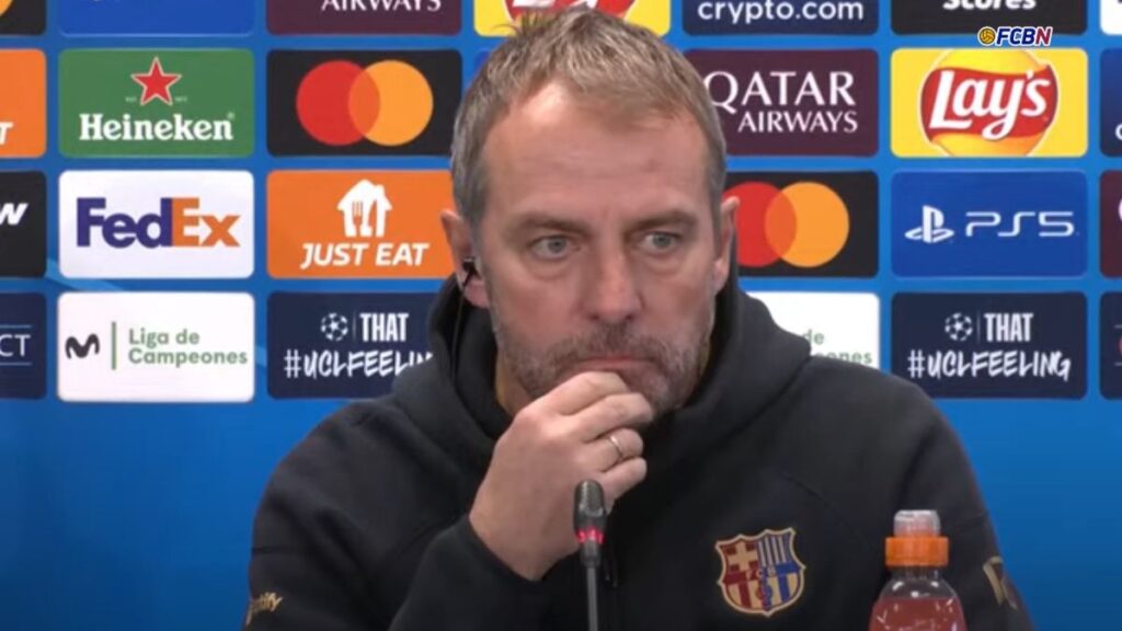 Hansi Flick settles the debate on Barça’s goalkeeping: “For now, Szczesny will play”