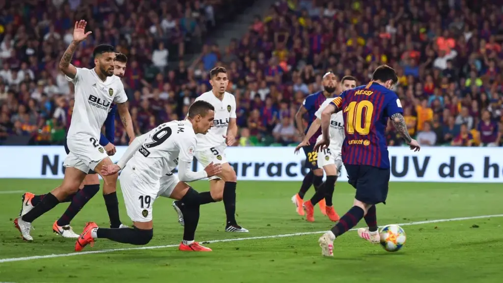 Barça has won the Copa del Rey 11 times out of the 22 times it has faced Valencia