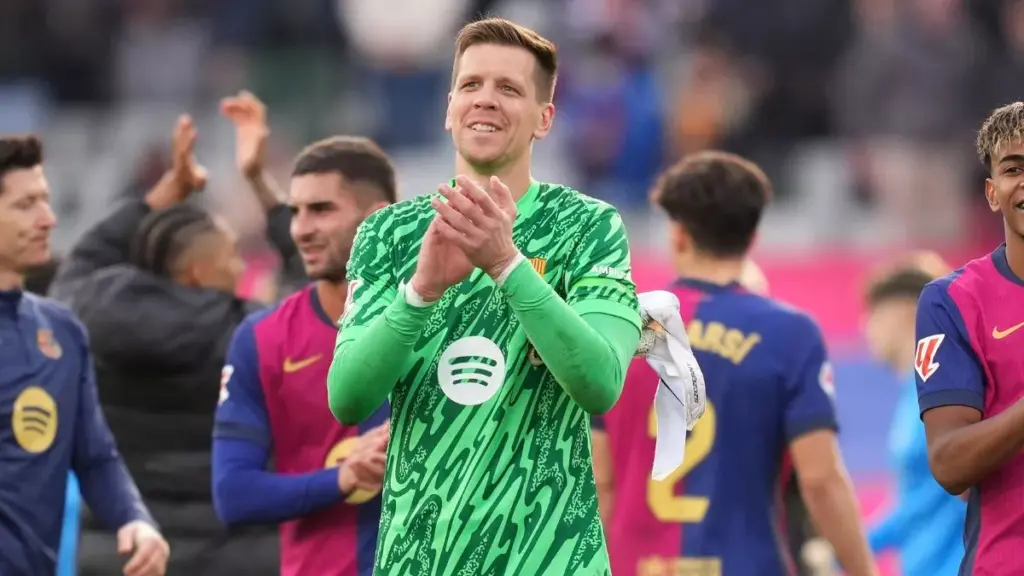 Szczesny is the chosen one in goal for Barça: what motives could Flick have?