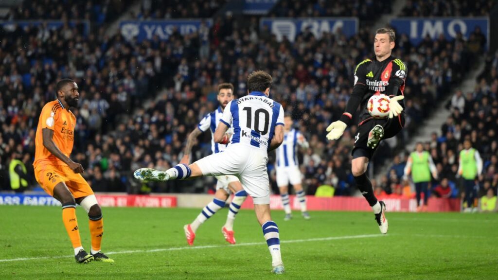 COPA DEL REY: Lunin saves Real Madrid against a Real Sociedad lacking precision (0-1)